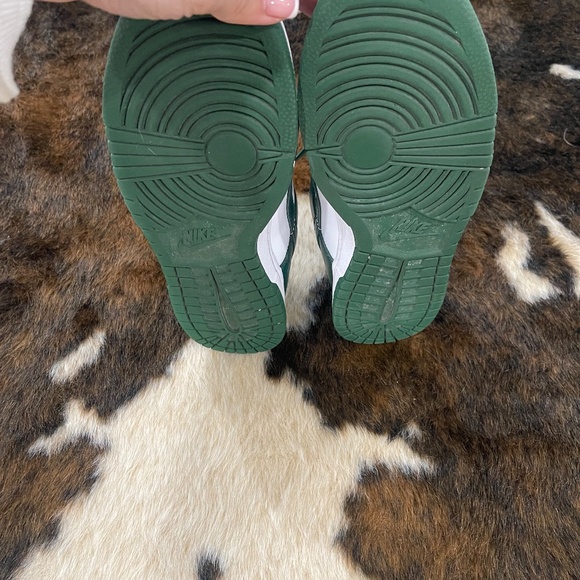 Michigan state nike low dunks - Picture 4 of 7